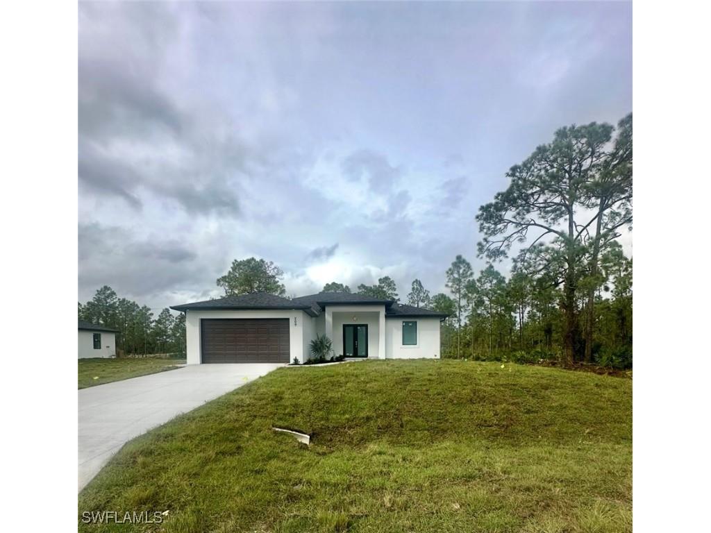 209 Wells Avenue Lehigh Acres FL 33936 224091704 image1