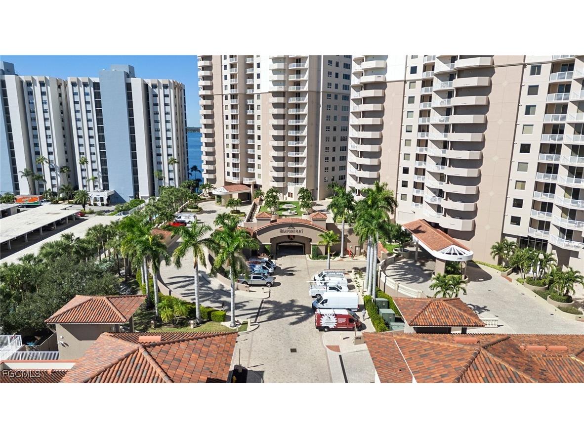 2090 W First Street #F2806 Fort Myers FL 33901 2025020415 image33