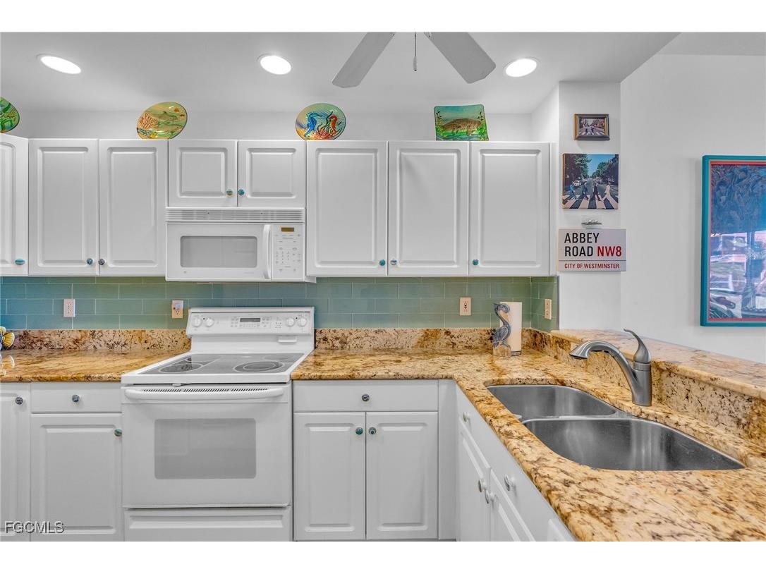 2090 Matecumbe Key Road #1105 Punta Gorda FL 33955 2025017675 image11