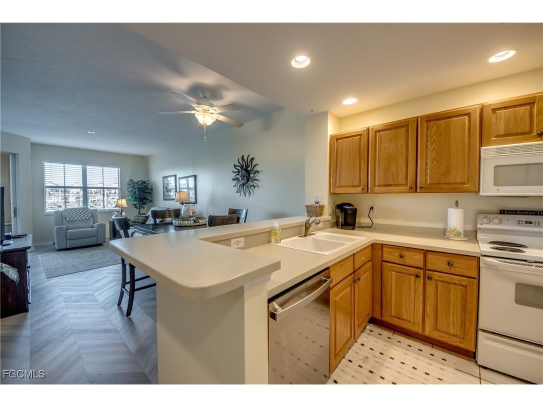 2090 Matecumbe Key Road #1202 Punta Gorda FL 33955 2025005162 image4