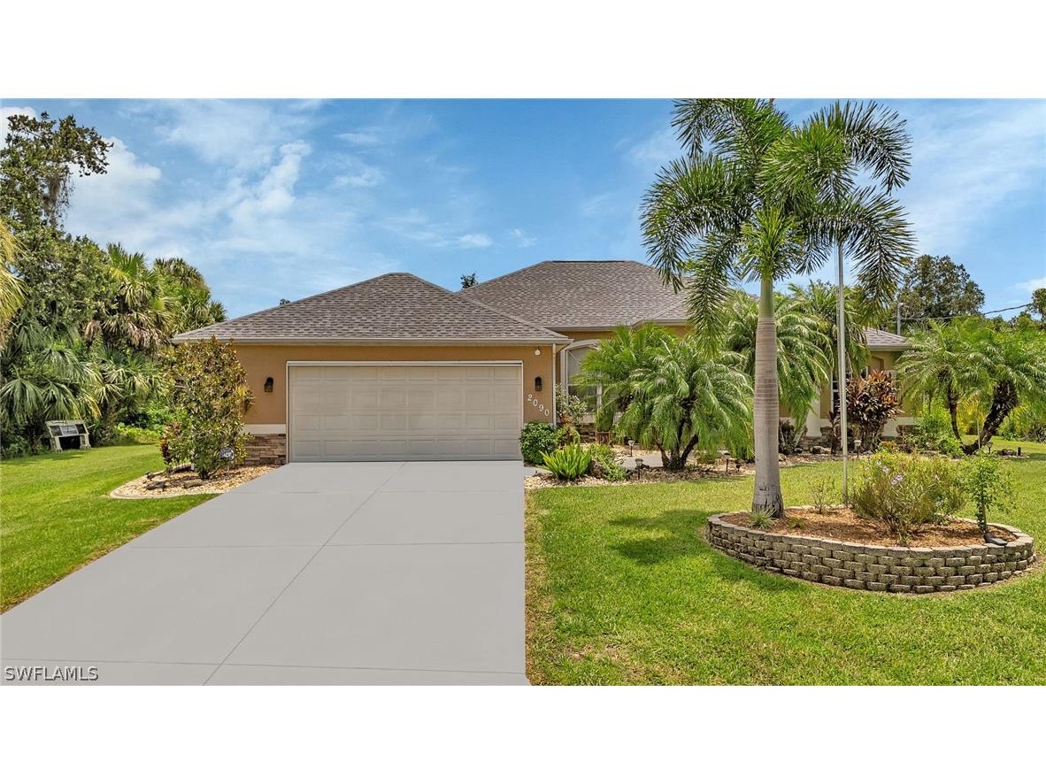 2090 Omega Court North Port FL 34288 224061931 image1