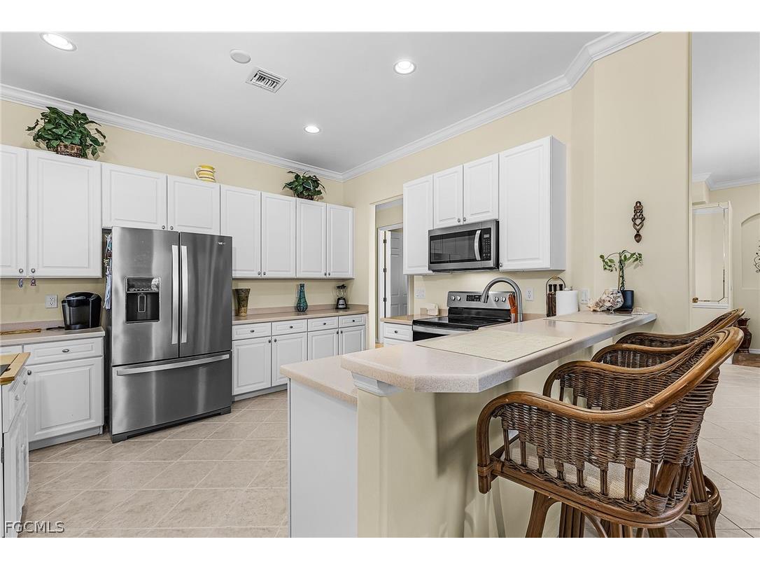2090 Oxford Ridge Circle Lehigh Acres FL 33973 2026012840 image10