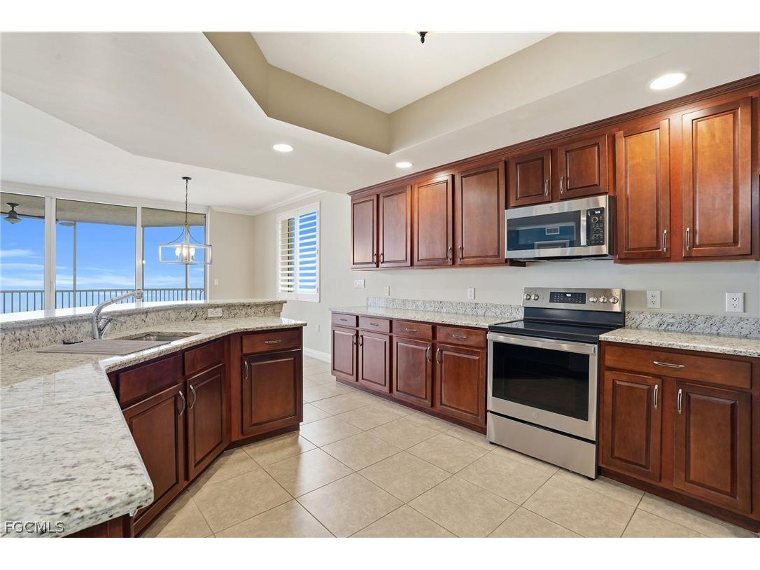 2090 W 1st Street #1206 Fort Myers FL 33901 2026008764 image15