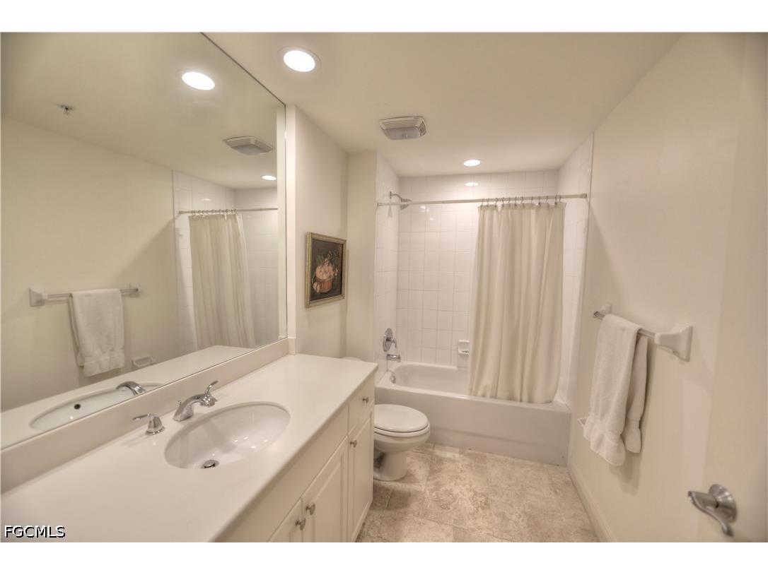 2090 W First Street #1009 Fort Myers FL 33901 2026015444 image26