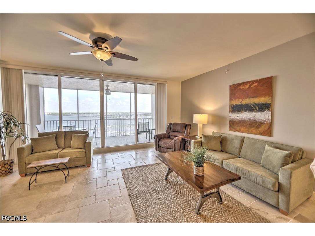 2090 W First Street #1009 Fort Myers FL 33901 2026015444 image3