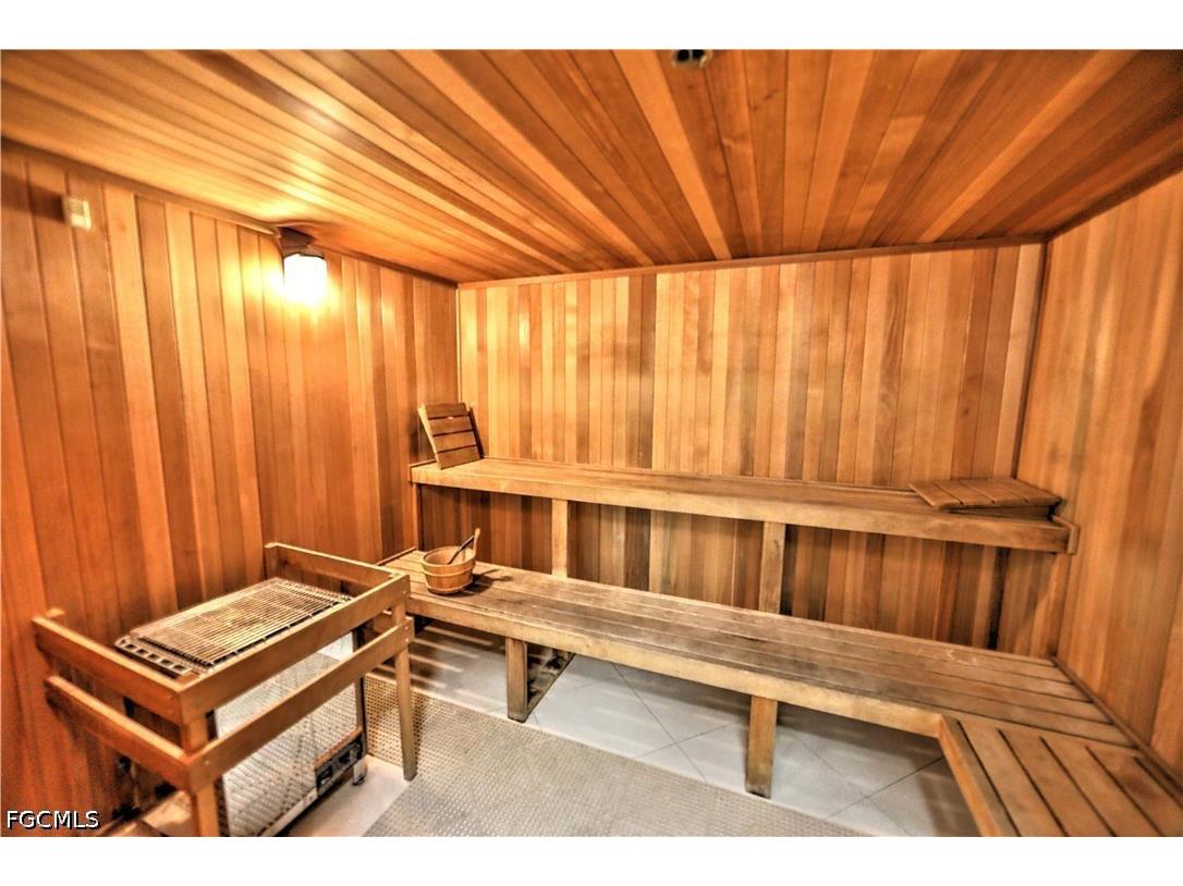 2090 W First Street #1009 Fort Myers FL 33901 2026015444 image42