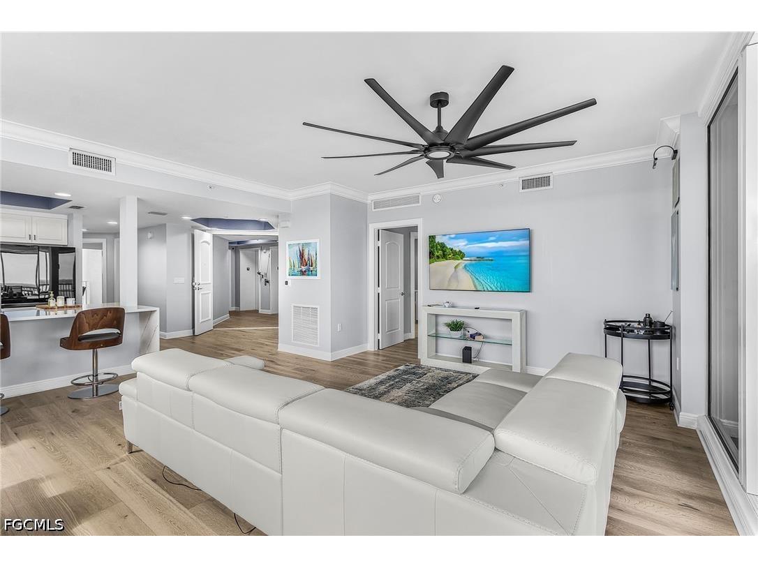 2090 W First Street #1210 Fort Myers FL 33901 2026025402 image8