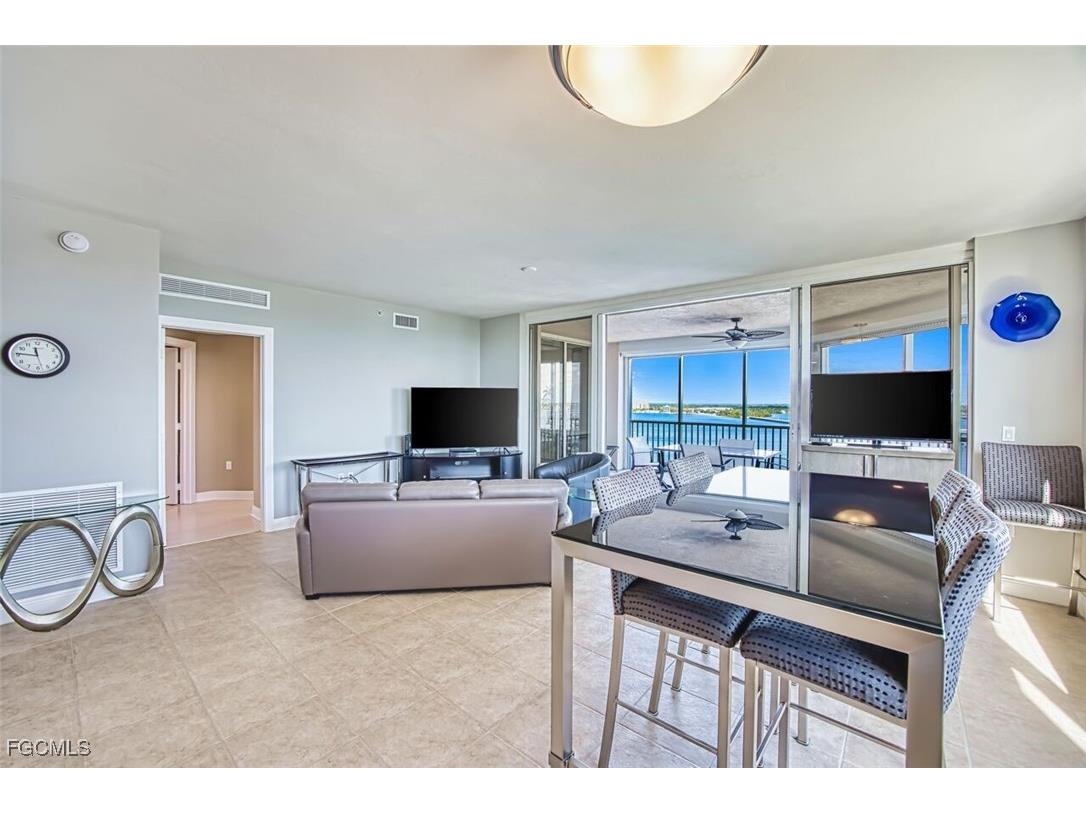 2090 W First Street #1810 Fort Myers FL 33901 2026004931 image8