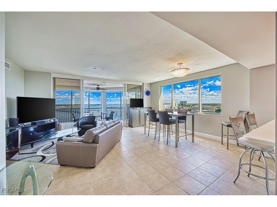2090 W First Street #1810 Fort Myers FL 33901 2026005027 image3