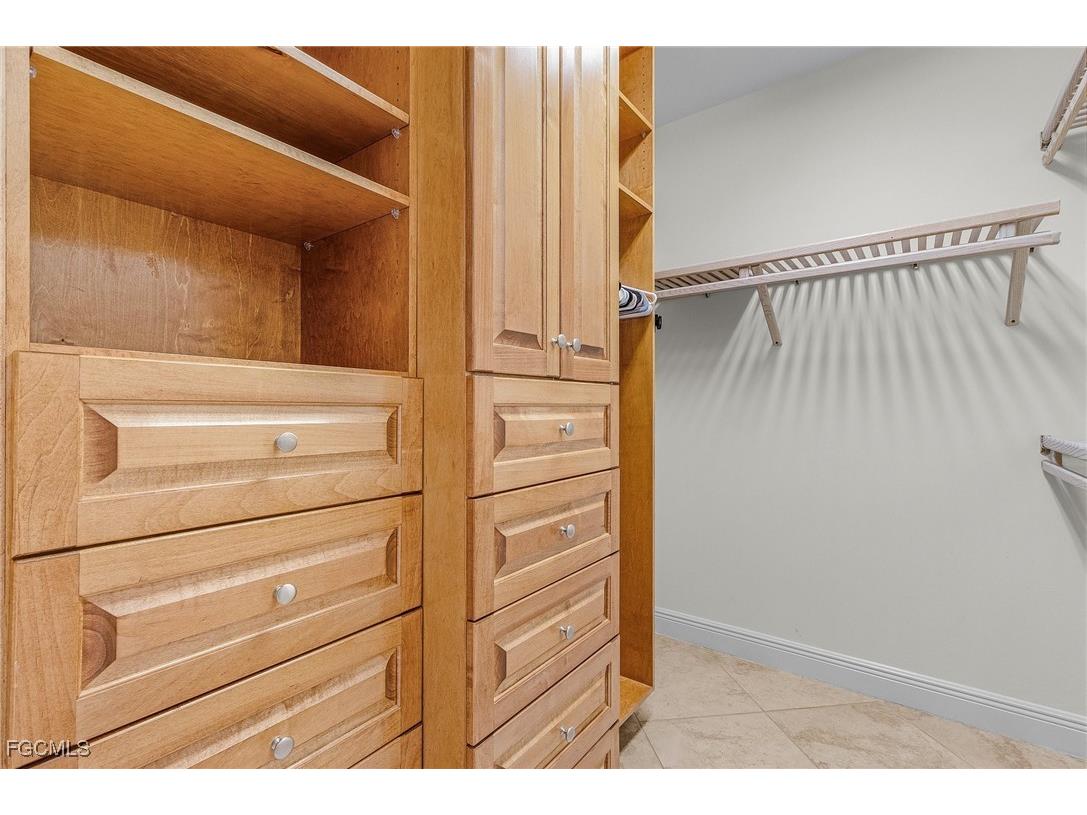 2090 W First Street #2007 Fort Myers FL 33901 2025016166 image18