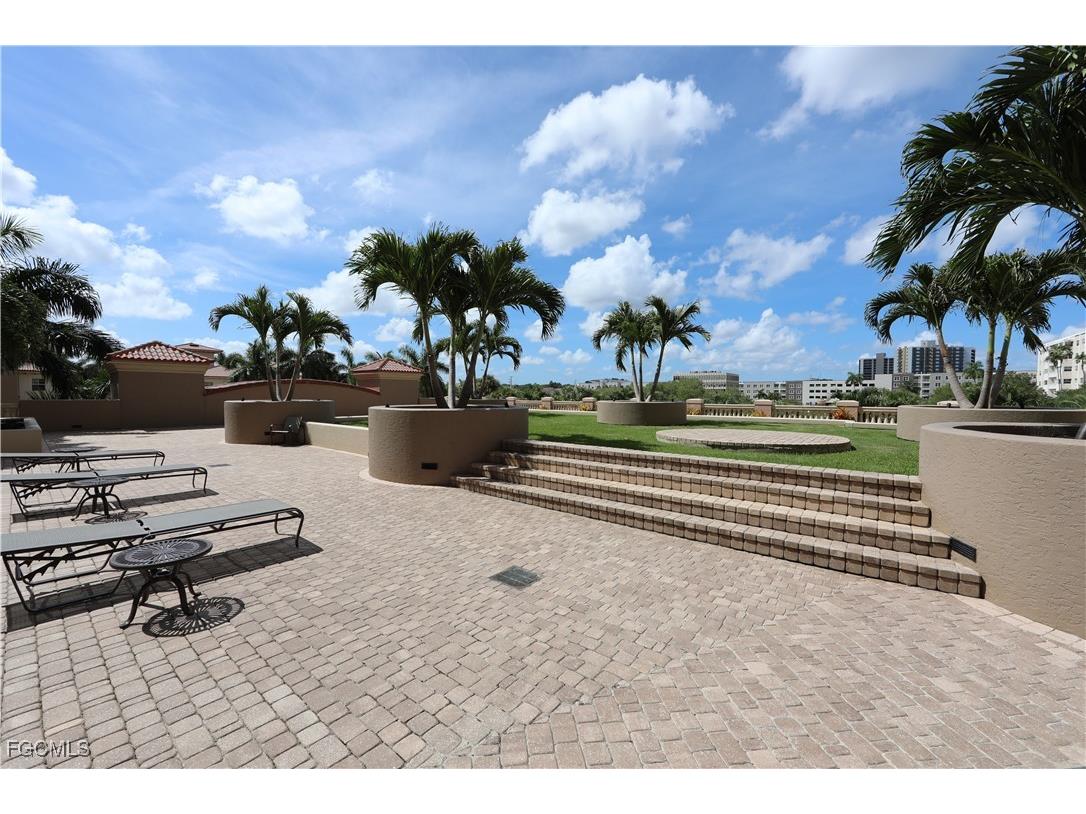 2090 W First Street #2007 Fort Myers FL 33901 2025016166 image43