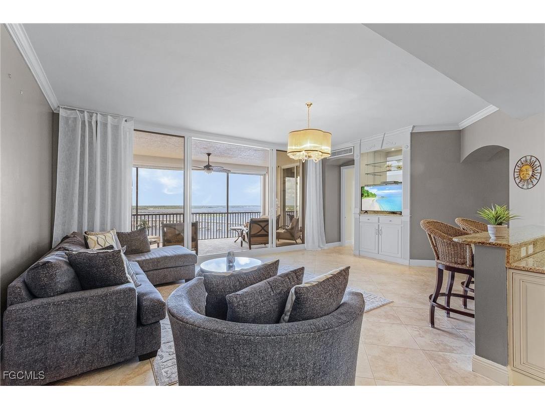 2090 W First Street #2007 Fort Myers FL 33901 2025016166 image6