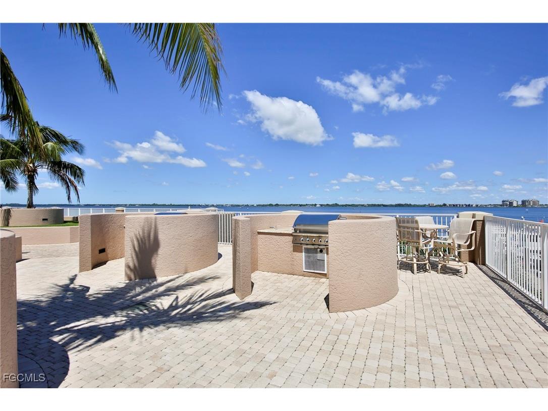 2090 W First Street #2805 Fort Myers FL 33901 2025012877 image36