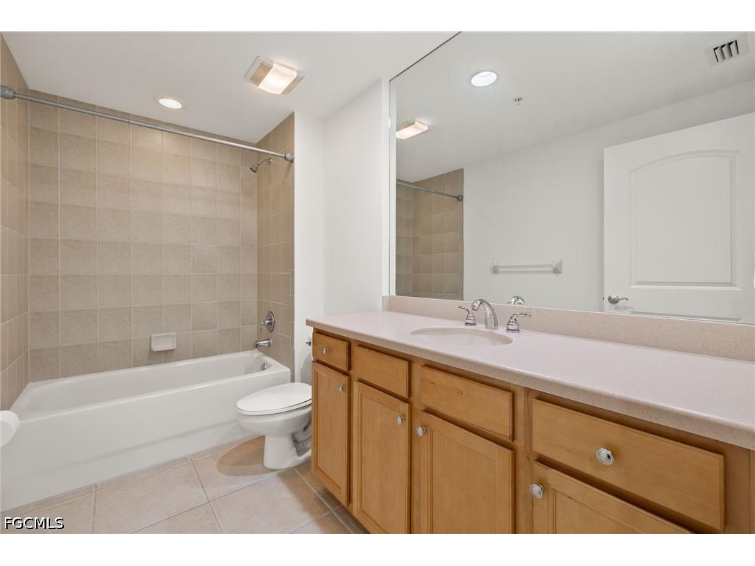 2090 W First Street #810 Fort Myers FL 33901 2026023662 image22