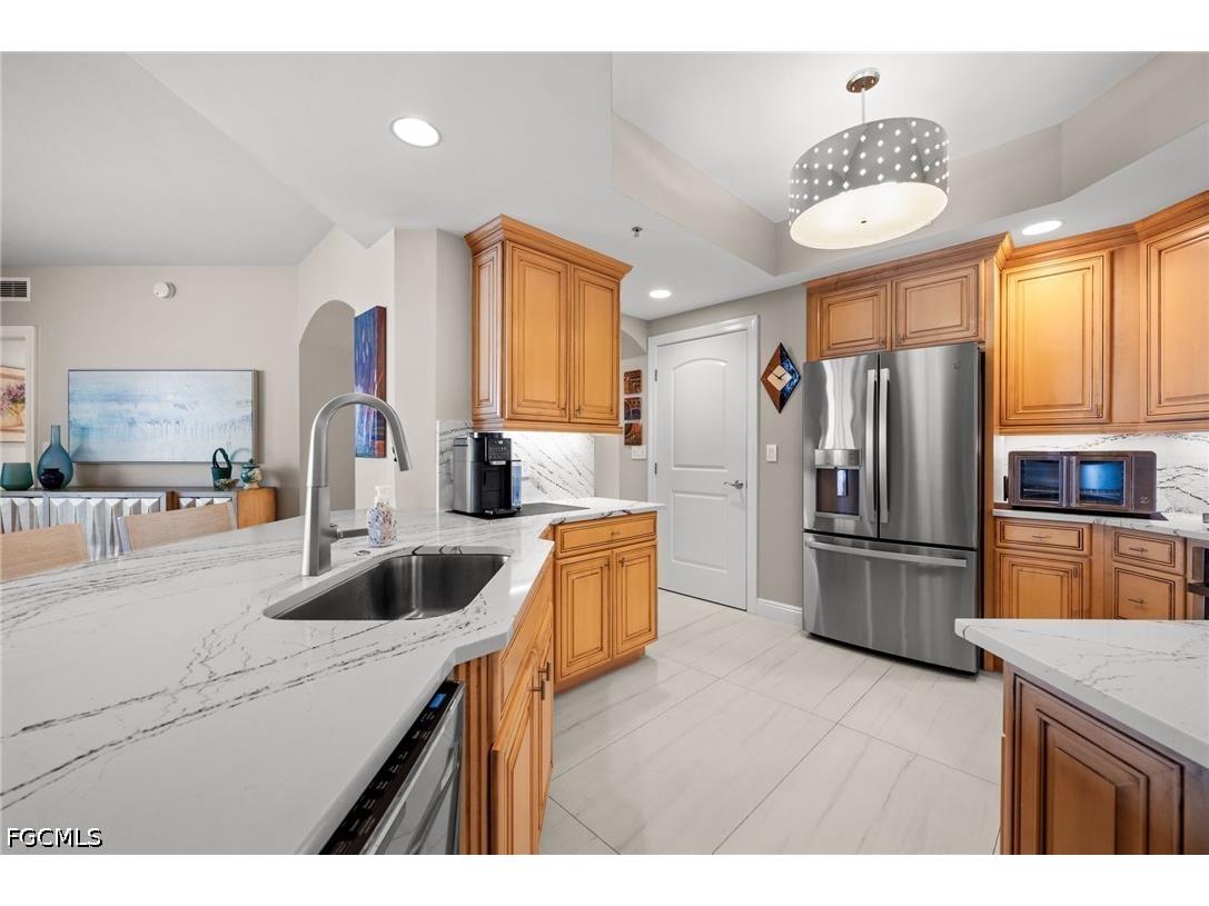 2090 W First Street #G807 Fort Myers FL 33901 2026015000 image18