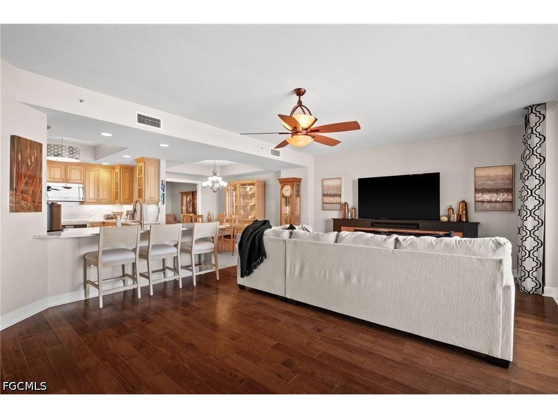 2090 W First Street #G807 Fort Myers FL 33901 2026015000 image8