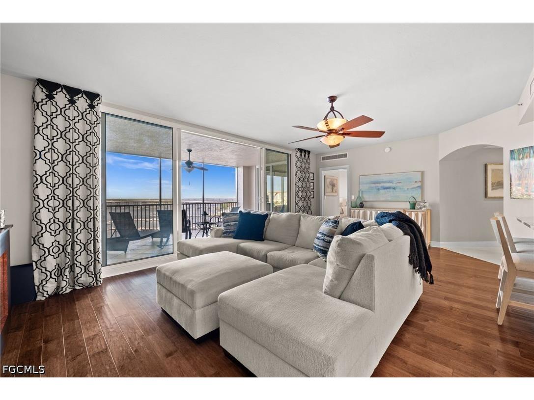 2090 W First Street #G807 Fort Myers FL 33901 2026015000 image9