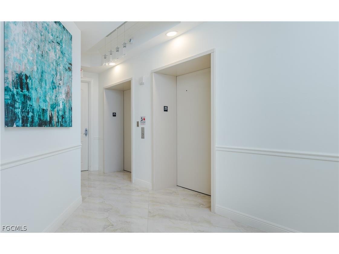 2090 W First Street #J2510 Fort Myers FL 33901 2026007480 image4