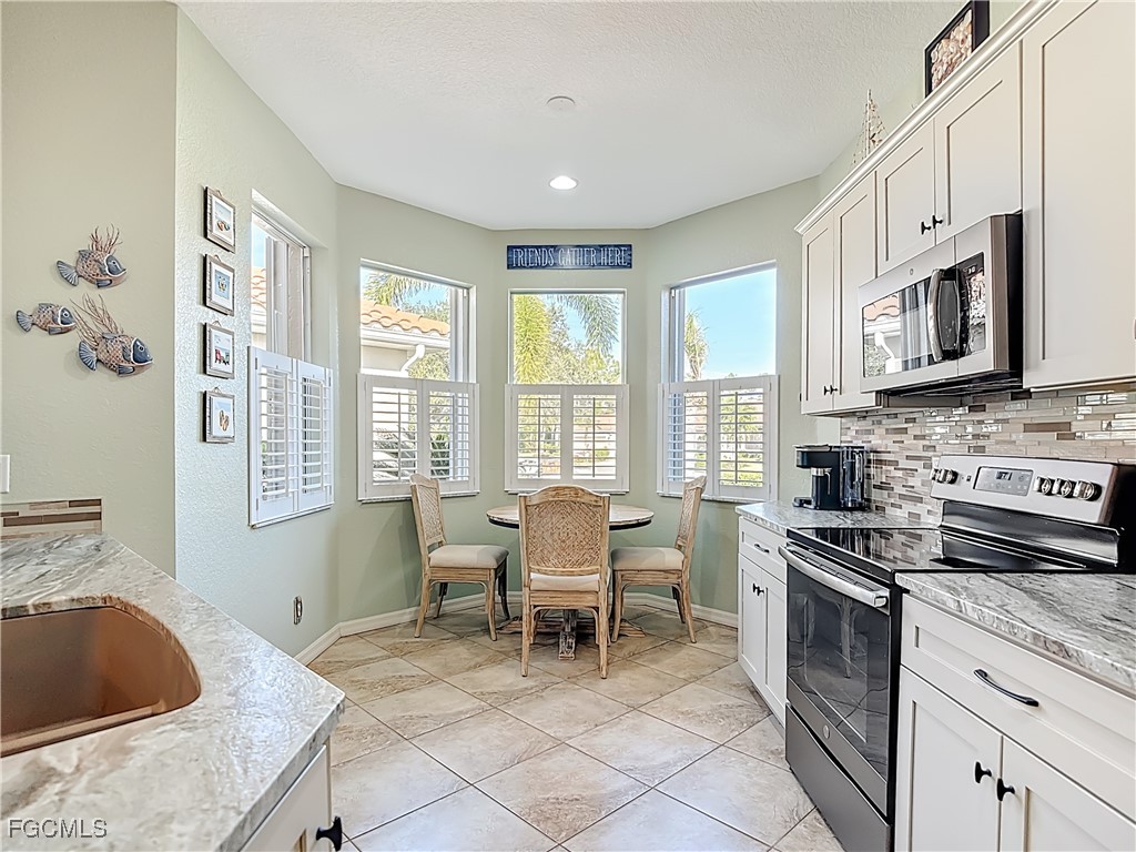 20905 Athenian Lane North Fort Myers FL 33917 2025023627 image13