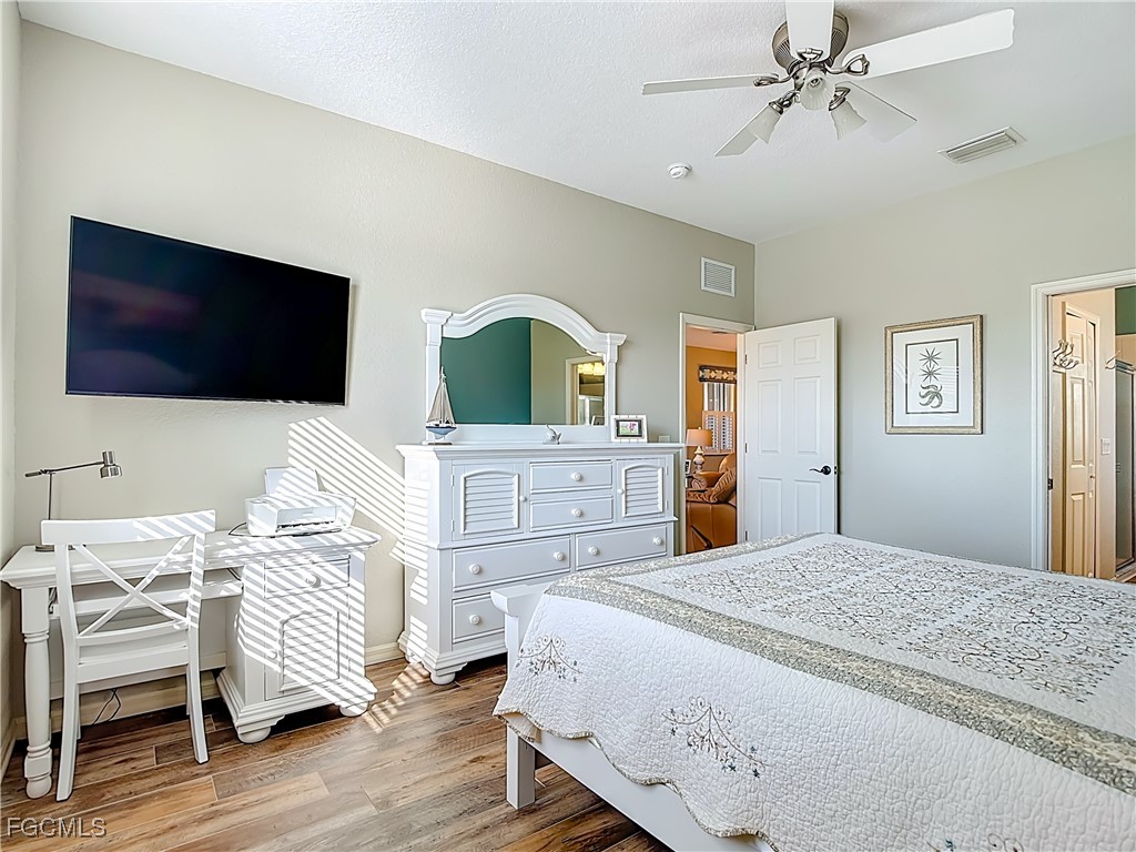 20905 Athenian Lane North Fort Myers FL 33917 2025023627 image16