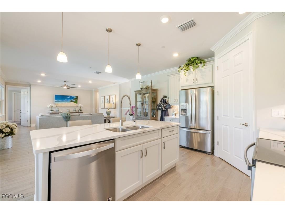 2091 Hickeys Creekside Drive Alva FL 33920 2025020964 image10