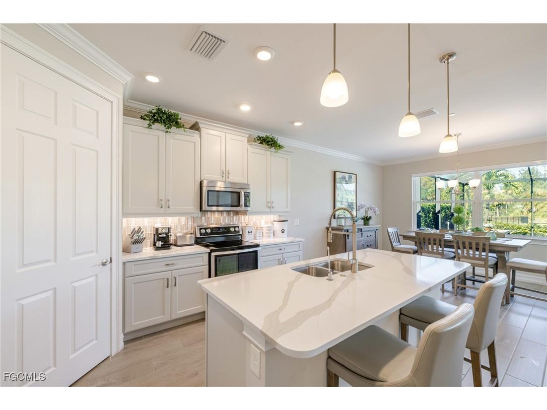 2091 Hickeys Creekside Drive Alva FL 33920 2025020964 image12