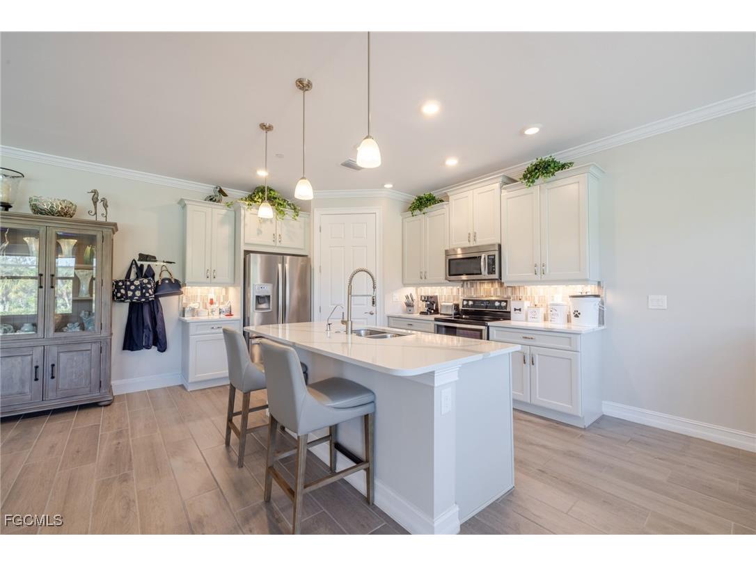 2091 Hickeys Creekside Drive Alva FL 33920 2025020964 image8