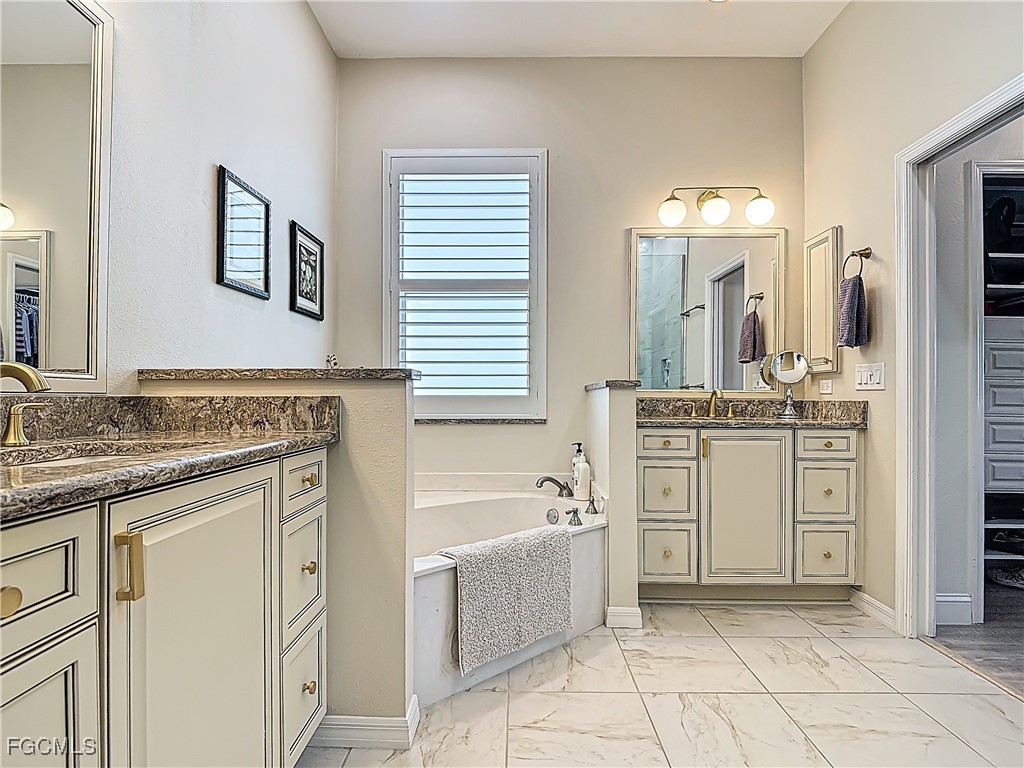  North Fort Myers FL 33917 2025008917 image42