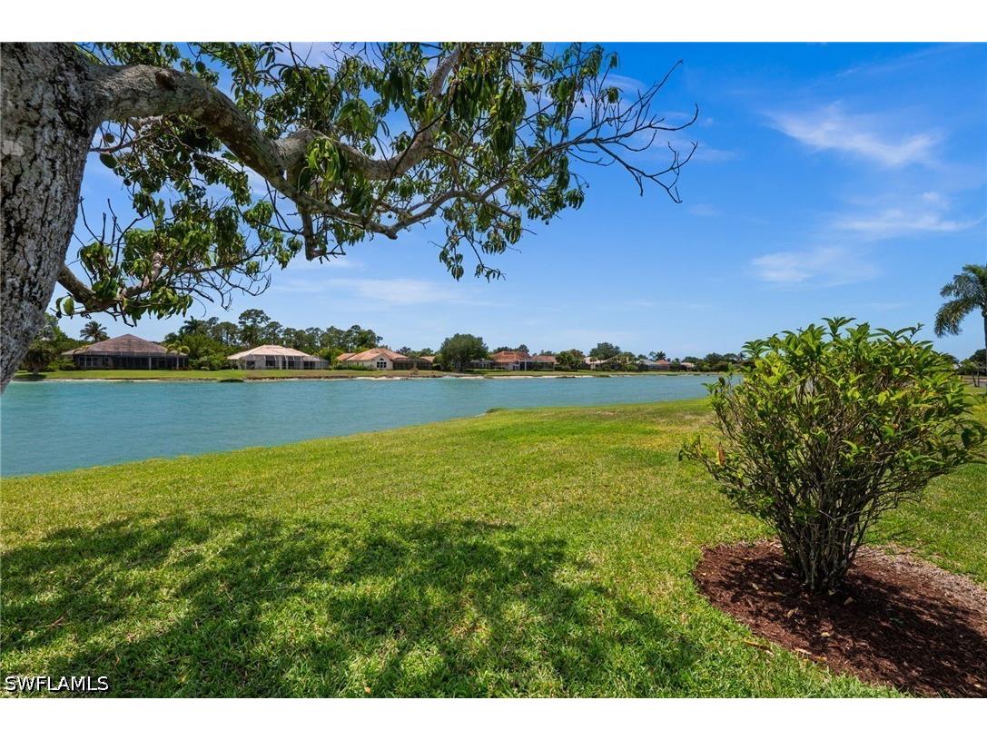 2092 Imperial Circle Naples FL 34110 226015599 image49