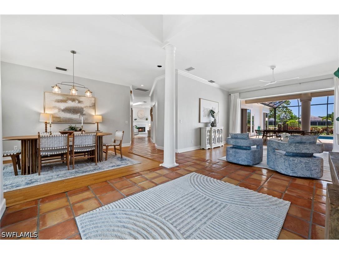 2092 Imperial Circle Naples FL 34110 226015599 image5
