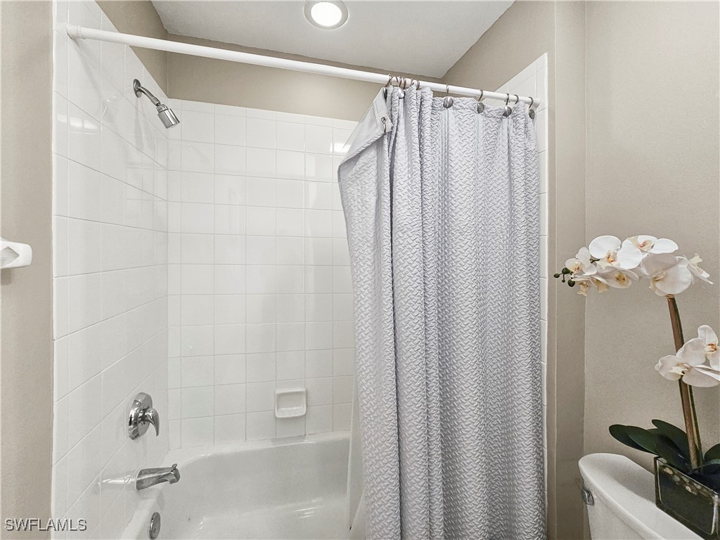 20930 Island Sound Circle #402 Estero FL 33928 225082247 image15