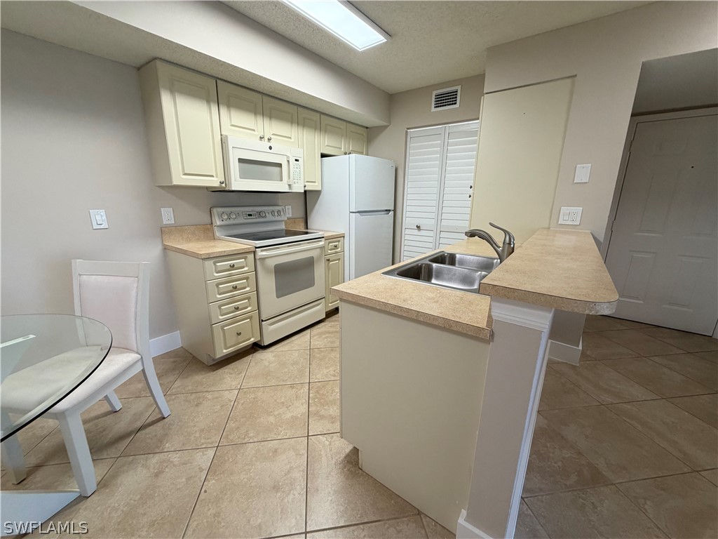 2094 Arbour Walk Circle #3014 Naples FL 34109 226012548 image7