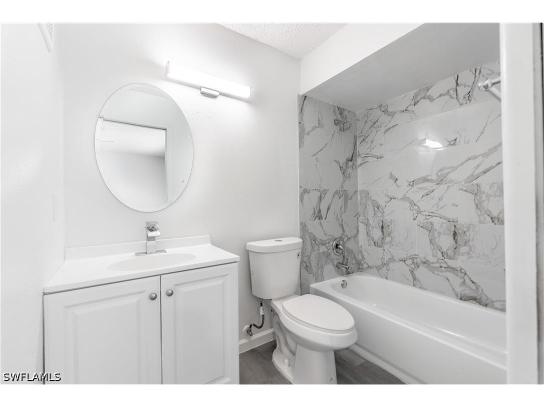 2094 Arbour Walk Circle #3018 Naples FL 34109 226014078 image16