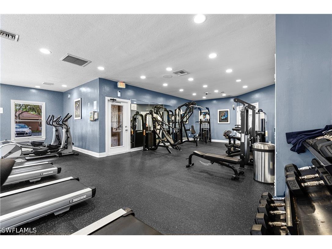 2094 Arbour Walk Circle #3018 Naples FL 34109 226014078 image19