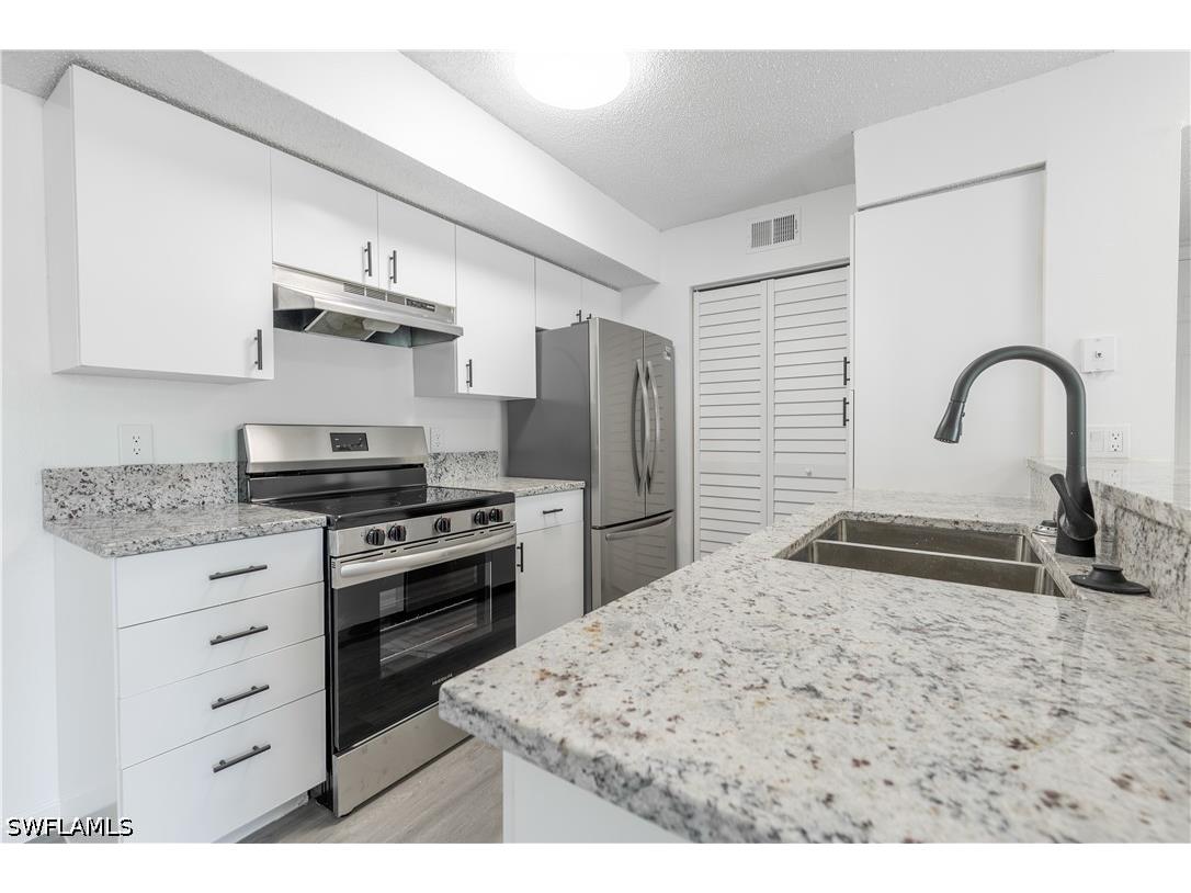 2094 Arbour Walk Circle #3018 Naples FL 34109 226014078 image9
