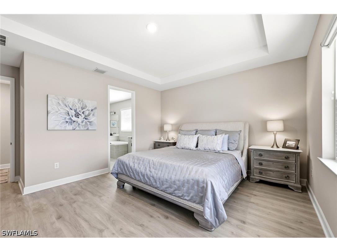 2094 Grove Drive Naples FL 34120 226011605 image11