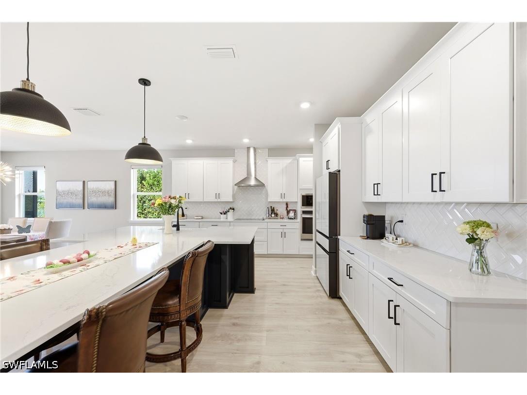 2094 Grove Drive Naples FL 34120 226011605 image8