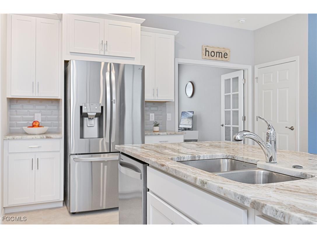 2094 Summersweet Drive Alva FL 33920 2026000373 image15