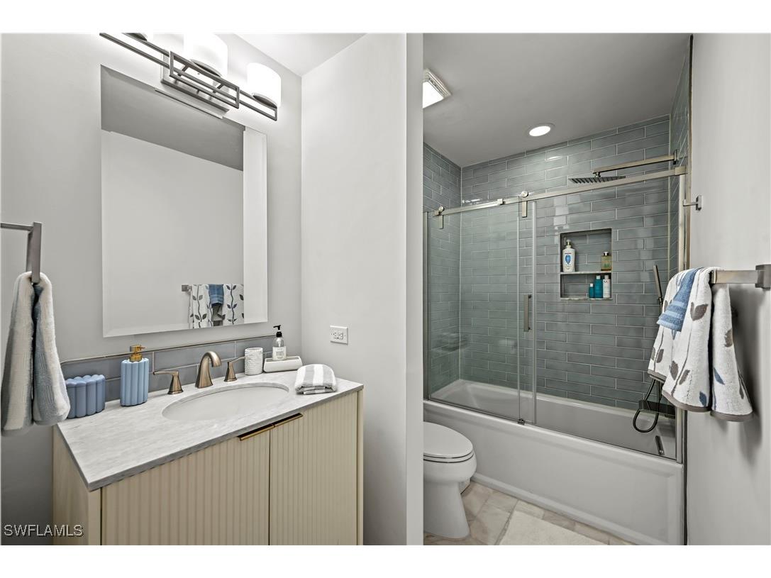 20940 Island Sound Circle #105 Estero FL 33928 225066257 image23