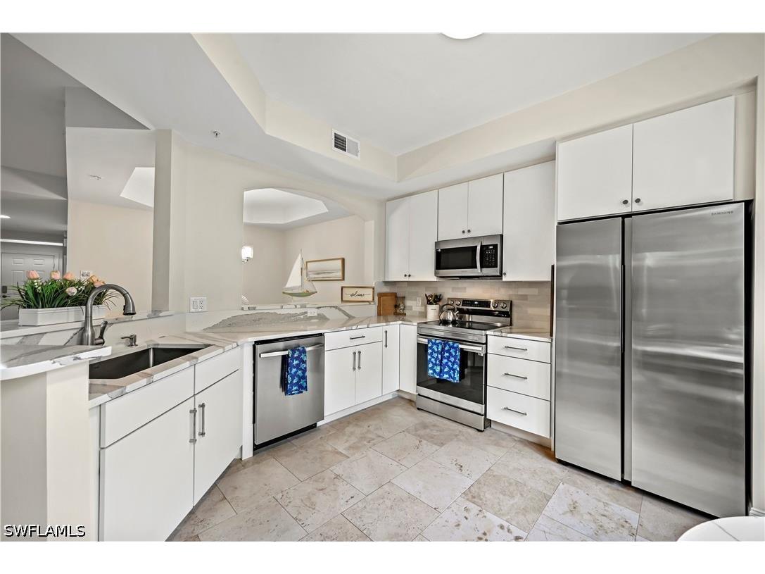 20940 Island Sound Circle #105 Estero FL 33928 226026572 image4