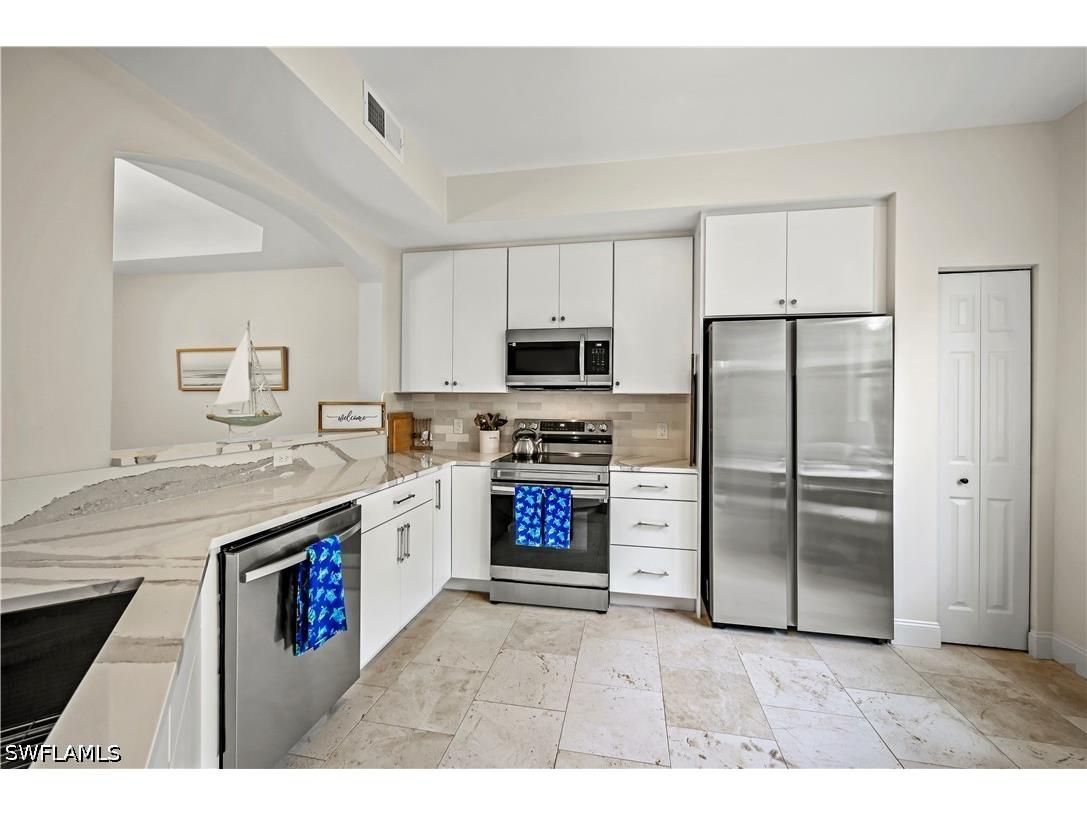 20940 Island Sound Circle #105 Estero FL 33928 226026572 image5