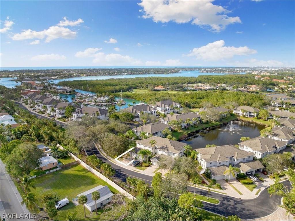 2095 Gulfstar Drive S #201 Naples FL 34112 223009676 image1