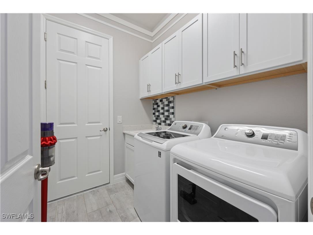 2098 Antigua Lane Naples FL 34120 225077457 image25