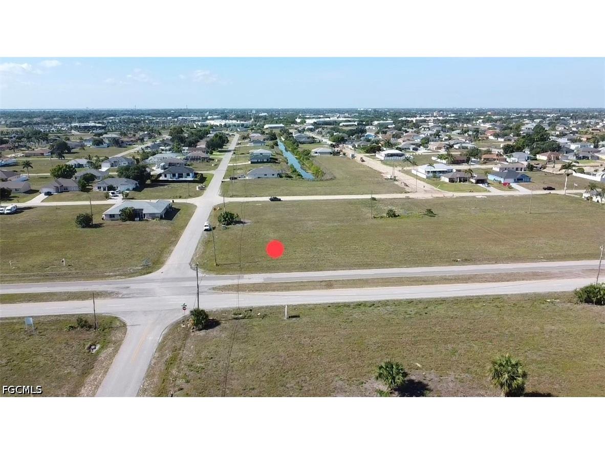2098 Diplomat Parkway E Cape Coral FL 33909 2026021925 image1