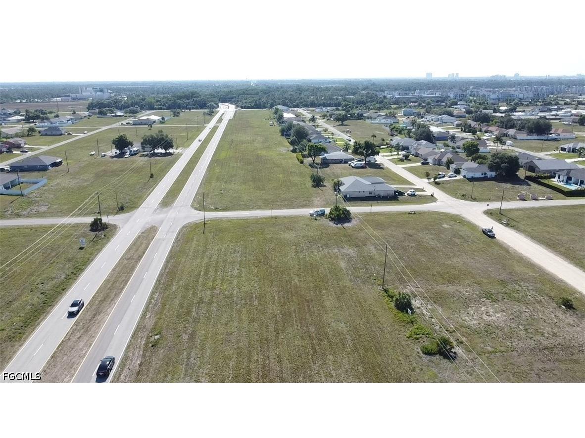 2098 Diplomat Parkway E Cape Coral FL 33909 2026021925 image10