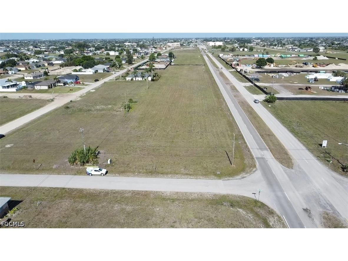 2098 Diplomat Parkway E Cape Coral FL 33909 2026021925 image4