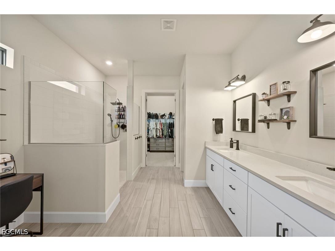 20988 Corkscrew Shores Boulevard Estero FL 33928 2026017113 image28