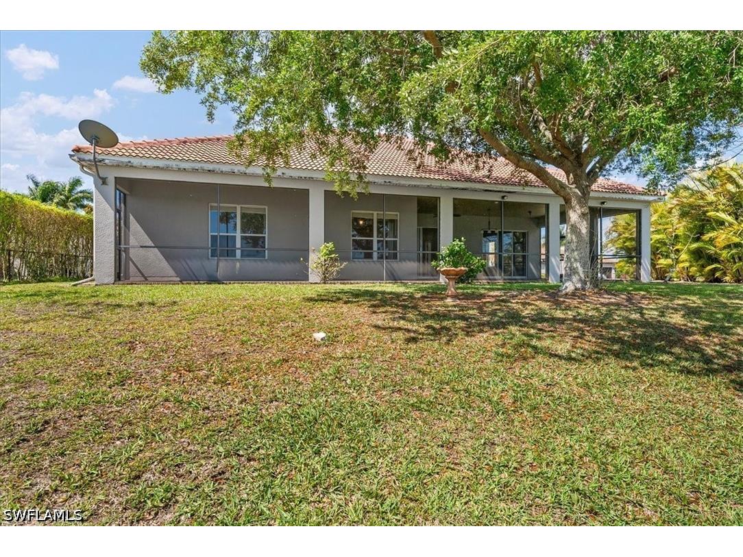 2099 Grove Drive Naples FL 34120 226014475 image27