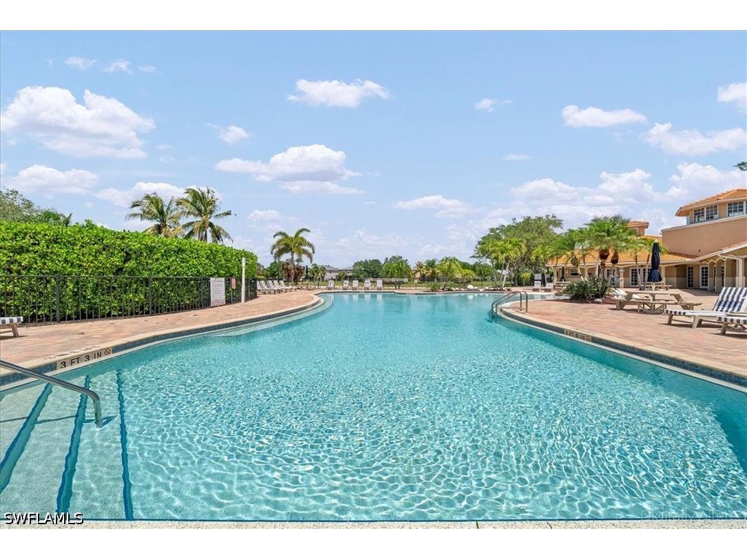 2099 Grove Drive Naples FL 34120 226014475 image36