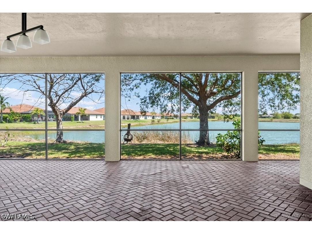 2099 Grove Drive Naples FL 34120 226014475 image5